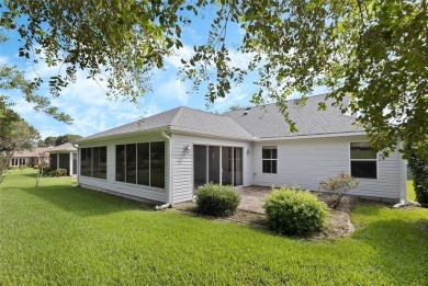 WELCOME HOME in the Sunshine State! ^^^Please see our stunning on Oakleigh Executive Golf Course in Florida - for sale on GolfHomes.com, golf home, golf lot