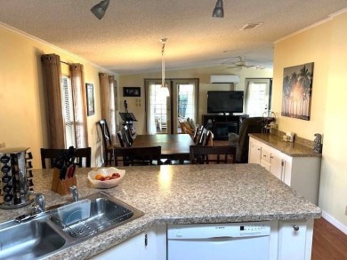 55 Plus Community, Discover this delightful 2-bedroom on Crystal Lake Club in Florida - for sale on GolfHomes.com, golf home, golf lot