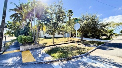 LOCATION! Desirable ''SoSo'' District, corner lot, Intracoastal on West Palm Beach Golf Course in Florida - for sale on GolfHomes.com, golf home, golf lot