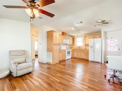 From Snow to Sunshine--Your Florida Escape Awaits!???

Tucked on Lily Lake Golf and RV Resort in Florida - for sale on GolfHomes.com, golf home, golf lot
