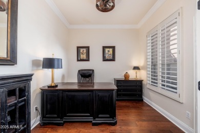 Highly updated townhome in the gated Heritage at Kierland on Kierland Golf Club in Arizona - for sale on GolfHomes.com, golf home, golf lot