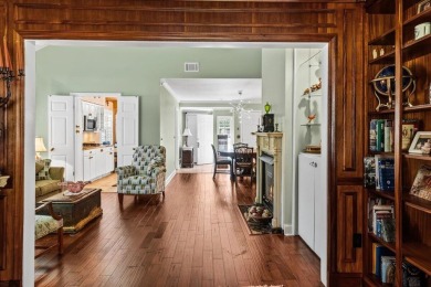 Well maintained single story townhome with a garage and walking on Shadowmoss Plantation Golf Club in South Carolina - for sale on GolfHomes.com, golf home, golf lot