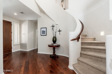 Highly updated townhome in the gated Heritage at Kierland on Kierland Golf Club in Arizona - for sale on GolfHomes.com, golf home, golf lot