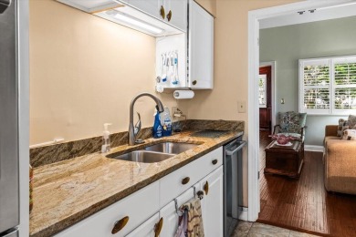 Well maintained single story townhome with a garage and walking on Shadowmoss Plantation Golf Club in South Carolina - for sale on GolfHomes.com, golf home, golf lot