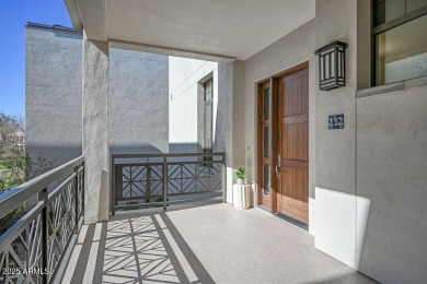 RARE CORNER UNIT WITH MOUNTAIN VIEWS!  This beautifully on Arizona Biltmore Golf and Country Club in Arizona - for sale on GolfHomes.com, golf home, golf lot