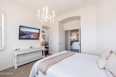 Highly updated townhome in the gated Heritage at Kierland on Kierland Golf Club in Arizona - for sale on GolfHomes.com, golf home, golf lot