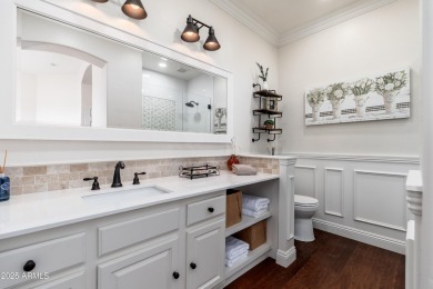 Highly updated townhome in the gated Heritage at Kierland on Kierland Golf Club in Arizona - for sale on GolfHomes.com, golf home, golf lot