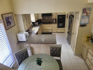 This cozy townhome has 3 bedroom with 3 bathroom. There are on The Country Place in Texas - for sale on GolfHomes.com, golf home, golf lot