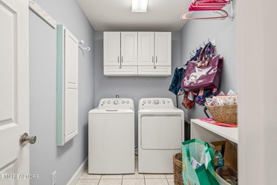 RARE OPPORTUNITY - BRICK HOME WITH ATTACHED APARTMENT ON THE on Deer Creek Golf Club in Tennessee - for sale on GolfHomes.com, golf home, golf lot