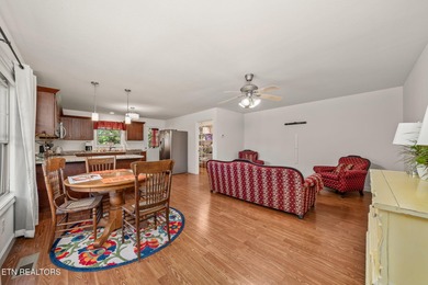 RARE OPPORTUNITY - BRICK HOME WITH ATTACHED APARTMENT ON THE on Deer Creek Golf Club in Tennessee - for sale on GolfHomes.com, golf home, golf lot