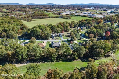 RARE OPPORTUNITY - BRICK HOME WITH ATTACHED APARTMENT ON THE on Deer Creek Golf Club in Tennessee - for sale on GolfHomes.com, golf home, golf lot