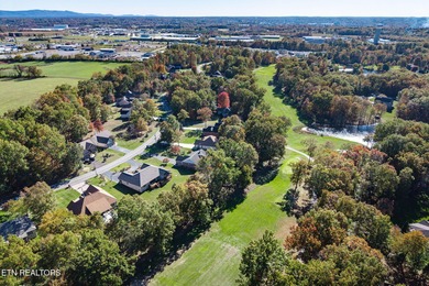 RARE OPPORTUNITY - BRICK HOME WITH ATTACHED APARTMENT ON THE on Deer Creek Golf Club in Tennessee - for sale on GolfHomes.com, golf home, golf lot