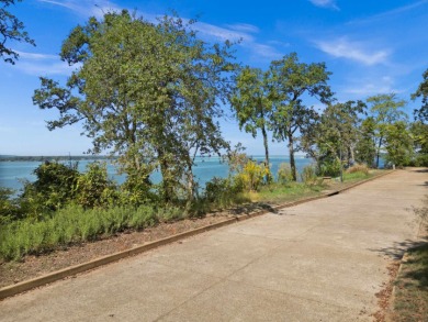 Lake Palestine Waterfront Lot in Gated, Golf Course Community on Eagles Bluff Golf Course in Texas - for sale on GolfHomes.com, golf home, golf lot