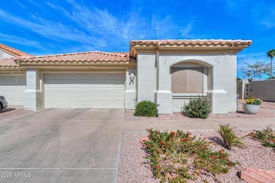 Beautifully updated 1,609 sq ft attached townhome in desirable on Apache Wells Country Club in Arizona - for sale on GolfHomes.com, golf home, golf lot