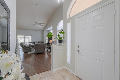 Beautifully updated 1,609 sq ft attached townhome in desirable on Apache Wells Country Club in Arizona - for sale on GolfHomes.com, golf home, golf lot