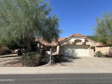 Prime Location and Great Flow to this popular Split BR Floor on Hillcrest Golf Club in Arizona - for sale on GolfHomes.com, golf home, golf lot