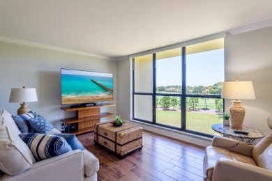 Welcome to the fabulous & updated 2-bedroom, 2-bath condo in the on BallenIsles Golf and Country Club in Florida - for sale on GolfHomes.com, golf home, golf lot