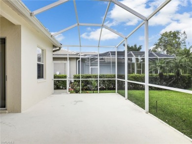 Don't miss this stunning 4 bedroom + den, 3 bathroom estate home on Stoneybrook Golf Club in Florida - for sale on GolfHomes.com, golf home, golf lot