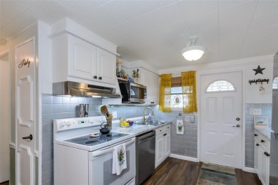 New Listing in High Point - 55+ Community with Fantastic on High Point Golf Club, Inc. in Florida - for sale on GolfHomes.com, golf home, golf lot