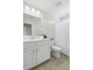 Move-in ready with $10K IN SELLER PAID CLOSING COSTS! This 3 bed on Sterling Links Golf Club in Georgia - for sale on GolfHomes.com, golf home, golf lot