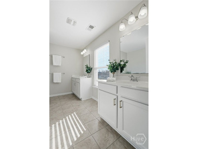 Move-in ready with $10K IN SELLER PAID CLOSING COSTS! This 3 bed on Sterling Links Golf Club in Georgia - for sale on GolfHomes.com, golf home, golf lot