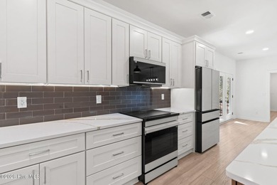 The Wow factor is what this 2600 sq ft Custom Beauty is all on Brunswick Plantation and Golf Resorts in North Carolina - for sale on GolfHomes.com, golf home, golf lot