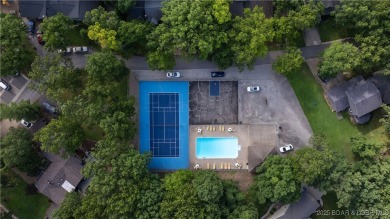 Rare 5-bedroom, 4.5-bath home in Hawk Island Estates! Inside on The Oaks Golf Course in Missouri - for sale on GolfHomes.com, golf home, golf lot