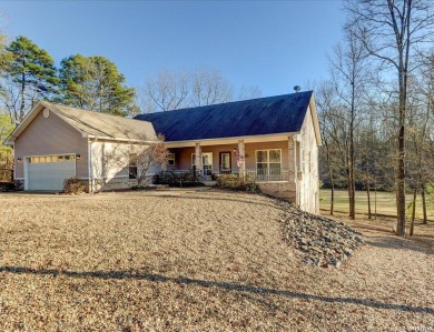 The owner has clearly taken great pride in maintaining this on Diamondhead Golf and Country Club in Arkansas - for sale on GolfHomes.com, golf home, golf lot