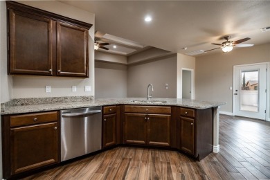 BRAND NEW GOLF COURSE HOME WITH A LARGE GARAGE ( 665 sqft Garage on Valle Vista Golf Course in Arizona - for sale on GolfHomes.com, golf home, golf lot