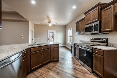 BRAND NEW GOLF COURSE HOME WITH A LARGE GARAGE ( 665 sqft Garage on Valle Vista Golf Course in Arizona - for sale on GolfHomes.com, golf home, golf lot