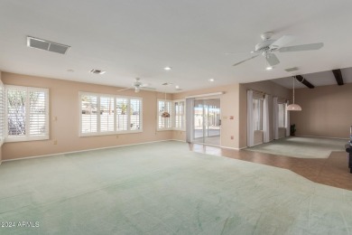 Welcome to this bright and spacious 2-bedroom, 2-bathroom Sun on PalmBrook Country Club in Arizona - for sale on GolfHomes.com, golf home, golf lot