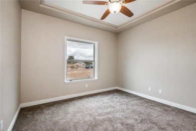 BRAND NEW GOLF COURSE HOME WITH A LARGE GARAGE ( 665 sqft Garage on Valle Vista Golf Course in Arizona - for sale on GolfHomes.com, golf home, golf lot