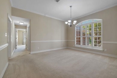 This beautifully landscaped 4-bedroom, 3-bath is an all-brick on The Golf Club At Summerbrooke in Florida - for sale on GolfHomes.com, golf home, golf lot