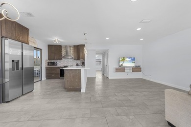 Welcome to this stunningly renovated 2 bed, 2 bath condo in the on Kings Point Golf -Flanders Way in Florida - for sale on GolfHomes.com, golf home, golf lot