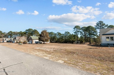 Build Your Dream Home on the Seventh Hole of Harbour Pointe Golf on Harbour Point Golf Club in North Carolina - for sale on GolfHomes.com, golf home, golf lot