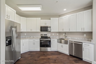 COMPLETELY REMODELED, MAIN LEVEL, 3 BEDROOM!
Nestled within the on Rarity Bay Country Club - Loudon in Tennessee - for sale on GolfHomes.com, golf home, golf lot