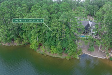 Lakefront lot in Richland Pointe subdivision! This is a very on Reynolds Lake Oconee - The Oconee in Georgia - for sale on GolfHomes.com, golf home, golf lot