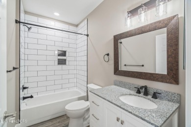 COMPLETELY REMODELED, MAIN LEVEL, 3 BEDROOM!
Nestled within the on Rarity Bay Country Club - Loudon in Tennessee - for sale on GolfHomes.com, golf home, golf lot