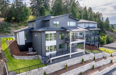 Modern Luxury with Sweeping Panoramic Views! This custom on Eagle Ridge Golf Course in Washington - for sale on GolfHomes.com, golf home, golf lot