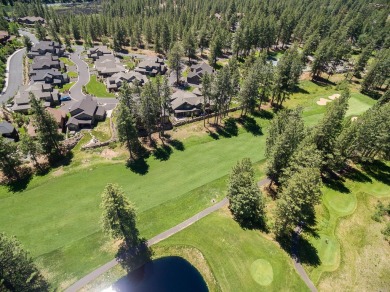 Beautiful newly furnished STR minutes to downtown Bend. Use it on Widgi Creek Golf Club in Oregon - for sale on GolfHomes.com, golf home, golf lot