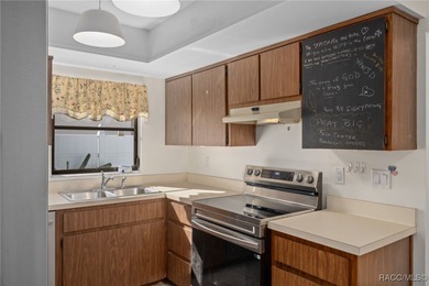 Step inside this beautiful detached villa featuring 2 bedrooms on Sugarmill Woods Golf and Country Club in Florida - for sale on GolfHomes.com, golf home, golf lot