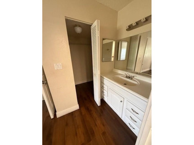 ALL AGES WELCOME! PRICED RIGHT! JUST REDUCED! GOLF COURSE VIEW! on Inverrary Country Club in Florida - for sale on GolfHomes.com, golf home, golf lot