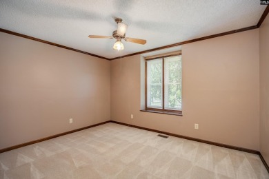 Well Built Home ready for the new owner's personal touch and on The Woodlands Country Club in South Carolina - for sale on GolfHomes.com, golf home, golf lot