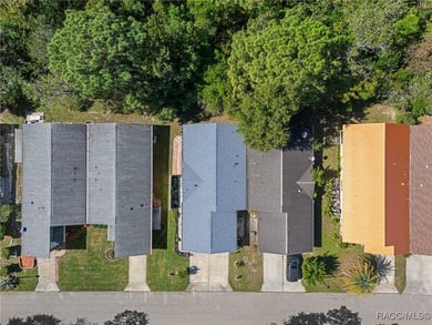 Step inside this beautiful detached villa featuring 2 bedrooms on Sugarmill Woods Golf and Country Club in Florida - for sale on GolfHomes.com, golf home, golf lot