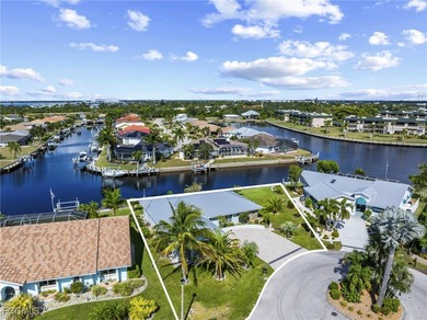 Discover this inviting 3 bedroom, 2 bathroom canalfront home in on Saint Andrews South Golf Club in Florida - for sale on GolfHomes.com, golf home, golf lot