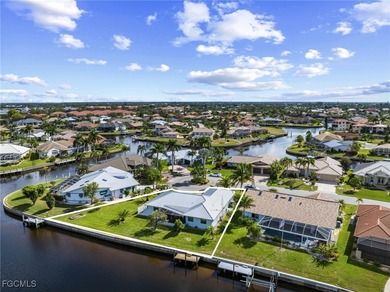 Discover this inviting 3 bedroom, 2 bathroom canalfront home in on Saint Andrews South Golf Club in Florida - for sale on GolfHomes.com, golf home, golf lot