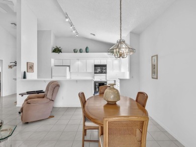 One of the nicest, pristine, 2 bedroom, 2 bath condos in on Aberdeen Golf and Country Club in Florida - for sale on GolfHomes.com, golf home, golf lot