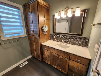 Beautiful Golf Course Retreat on .62 Acres - Move-In Ready on The Ridge Golf Club in Iowa - for sale on GolfHomes.com, golf home, golf lot