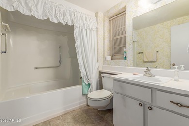 WOW. priced to sell. This Gemini Twin features 2 bedrooms, 2 on Pebblebrook Golf Course in Arizona - for sale on GolfHomes.com, golf home, golf lot