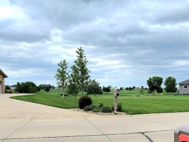 Beautiful Golf Course Retreat on .62 Acres - Move-In Ready on The Ridge Golf Club in Iowa - for sale on GolfHomes.com, golf home, golf lot